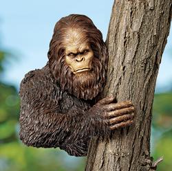 Bigfoot Yeti Garden Statue