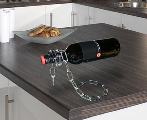 Wine Chain Illusion